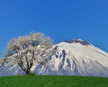 10 ngọn núi tuyệt đẹp ở Nhật Bản không kém phần huyền thoại như Phú Sĩ